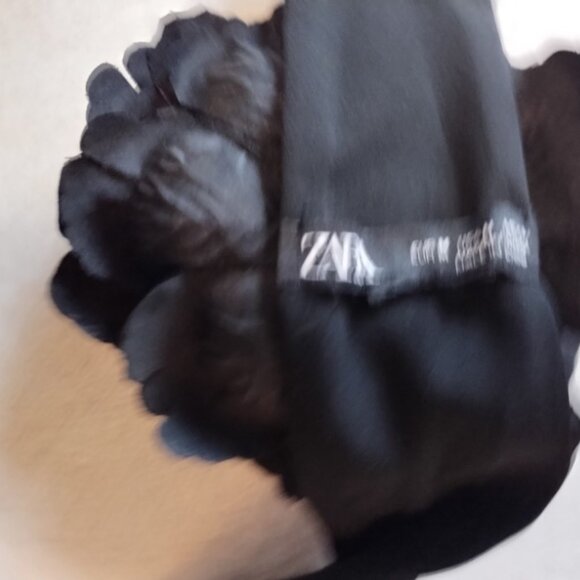 ZARA Flower Neck Bow - Picture 7 of 9